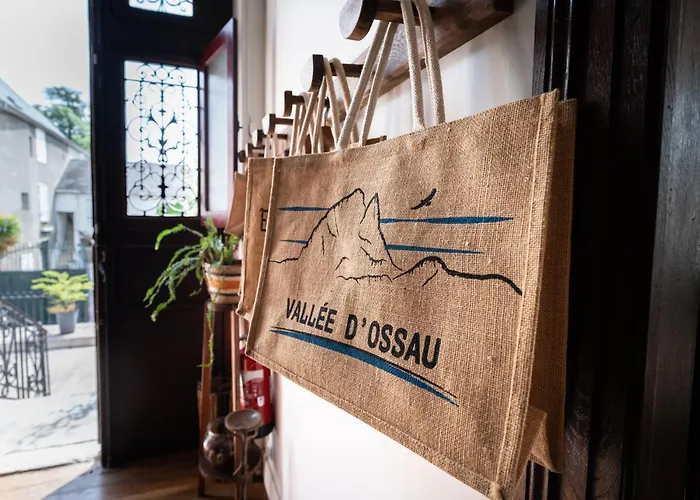 D'hôtes Gaïnaa Couette-café 3*